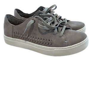 Toms Lenox suede shoes, women’s size 6.5. The color is Desert Taupe.